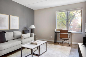 Brookline 1BR w Gym nr Brookline Village T BOS-770